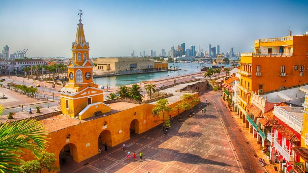 Viagem Colômbia Completa – Bogotá, Salento, Medellín, Cartagena e Santa Marta | 15 Dias - MaxxiTours